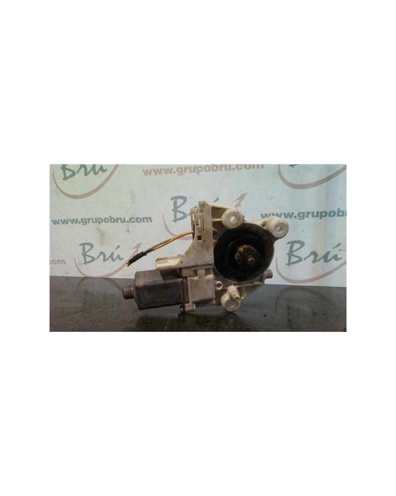 MOTOR ELEVALUNAS DEL. IZDO.