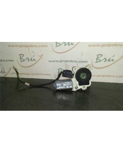 MOTOR ELEVALUNAS DEL. IZDO.