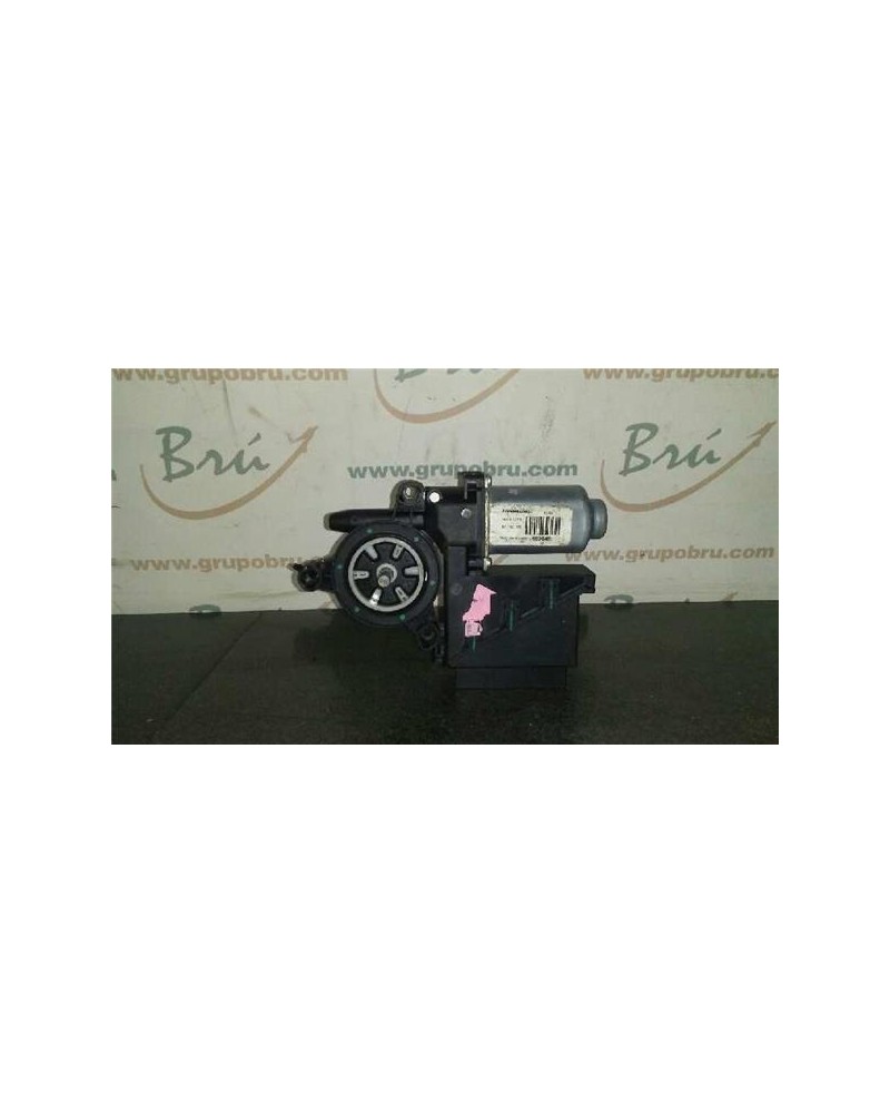 MOTOR ELEVALUNAS DEL. IZDO.