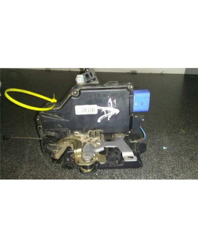 CERRADURA PUERTA DEL. DCHA.