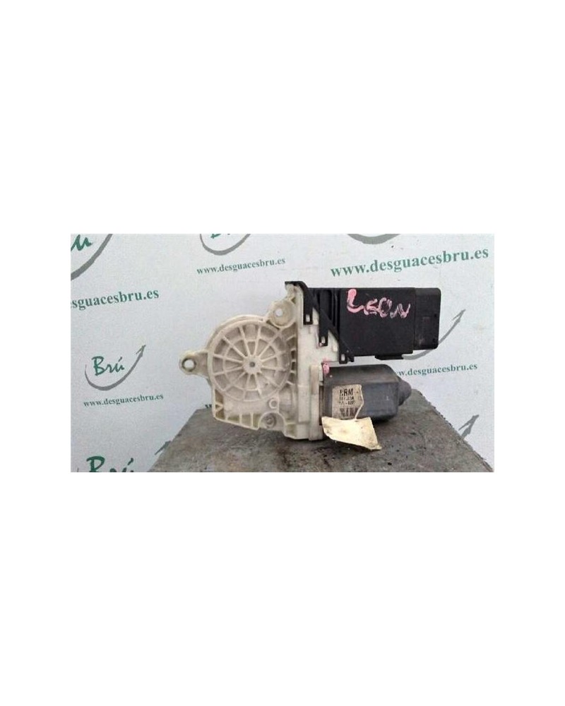 MOTOR ELEVALUNAS DEL. IZDO.