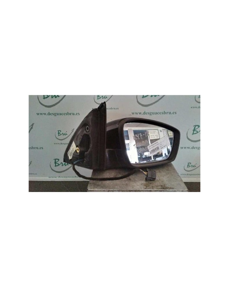 RETROVISOR DCHO.