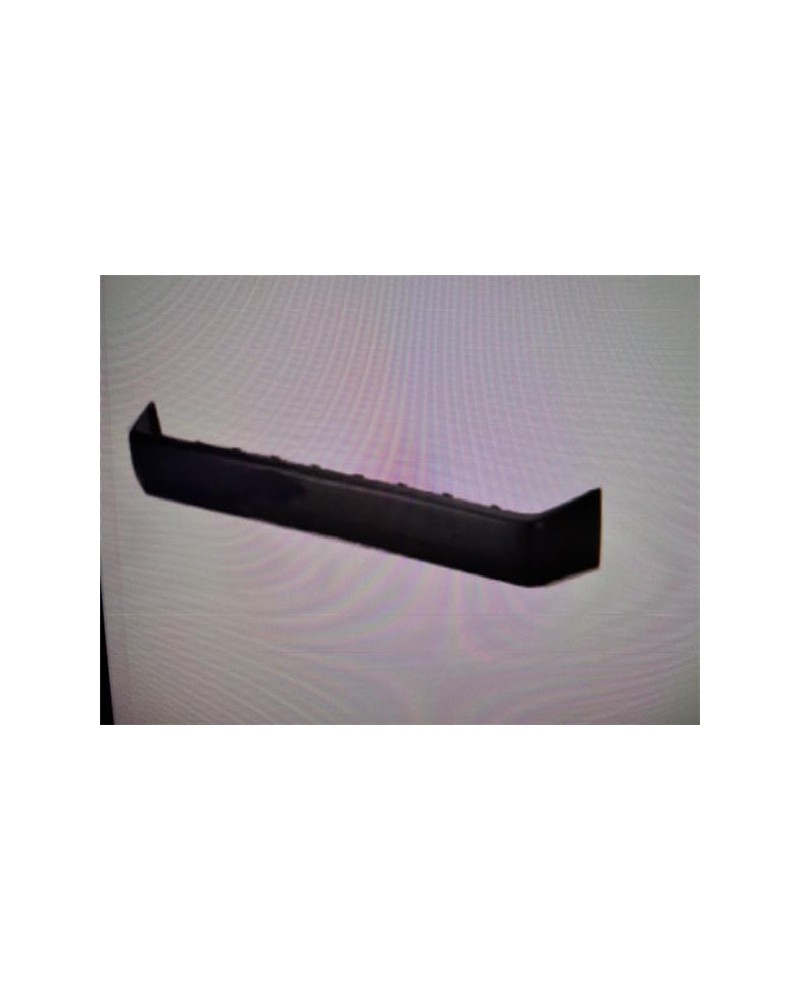 MOLDURA ALETA DEL. DCHA.