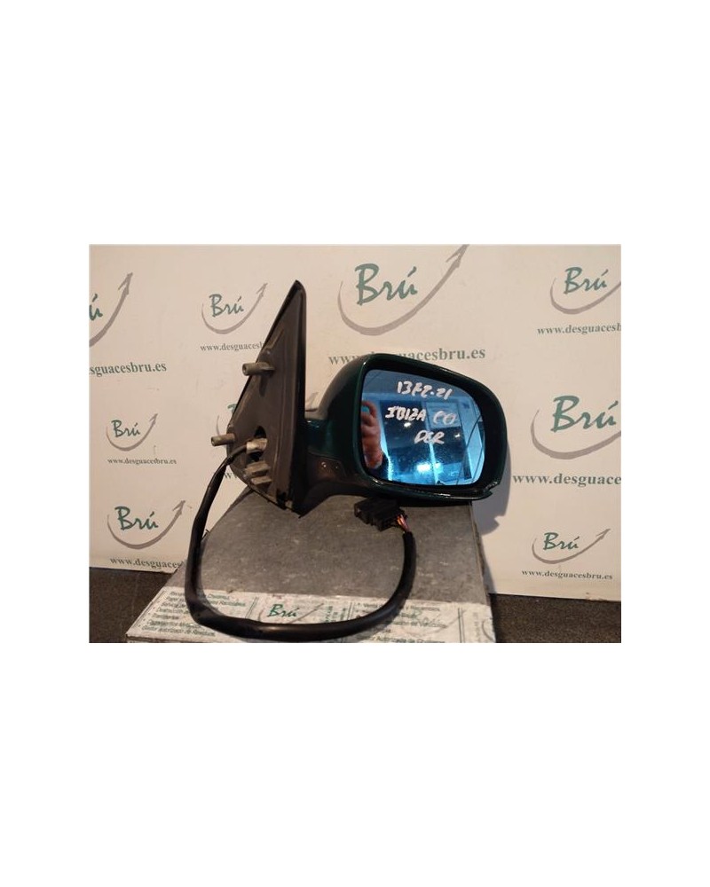 RETROVISOR DCHO.