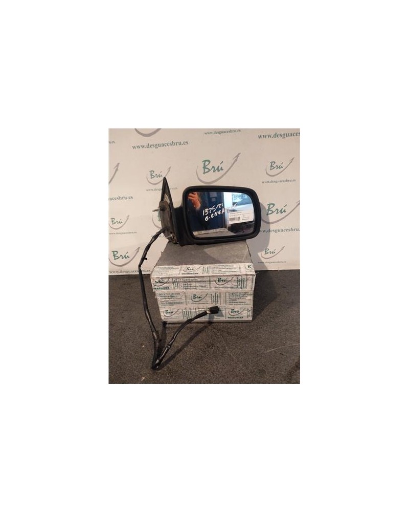 RETROVISOR DCHO.