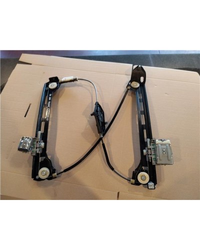 ELEVALUNAS ELECTRICO TRA. IZDO.