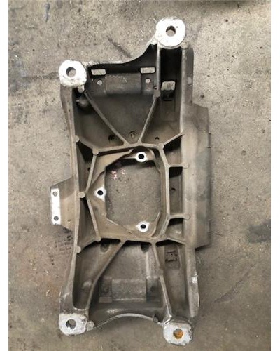 SOPORTE DEL. MOTOR