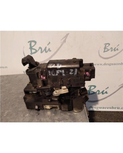 CERRADURA PUERTA DEL. DCHA.