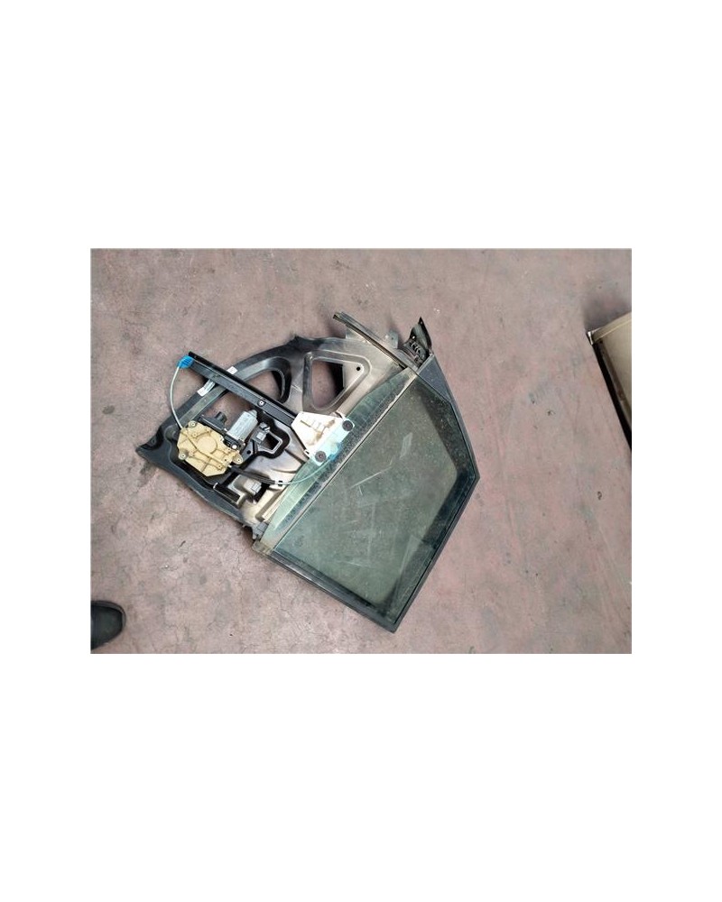 ELEVALUNAS ELECTRICO TRA. DCHO.