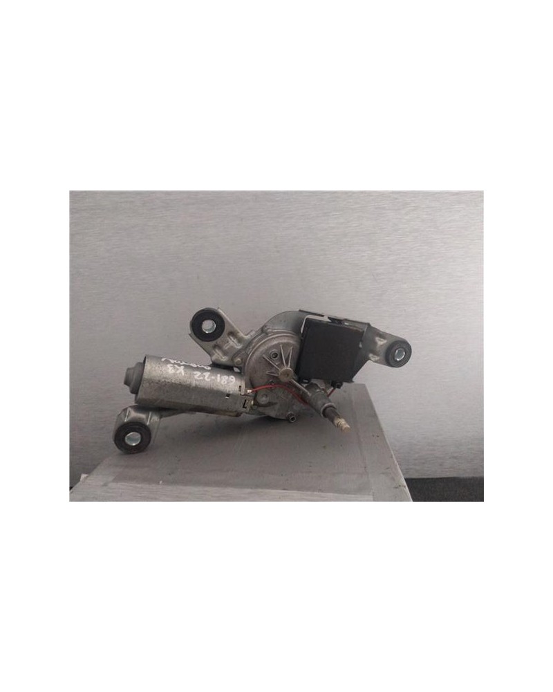 MOTOR LIMPIAPARABRISAS TRA.