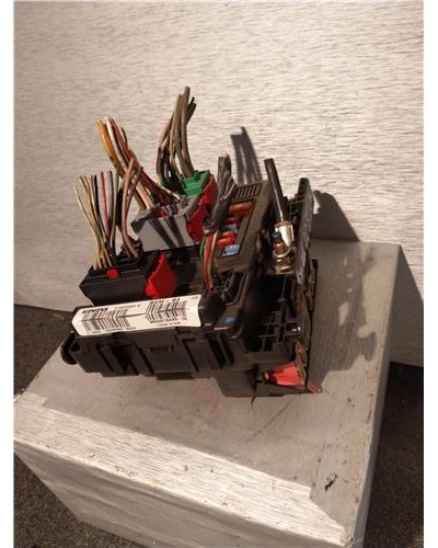 CAJA RELES