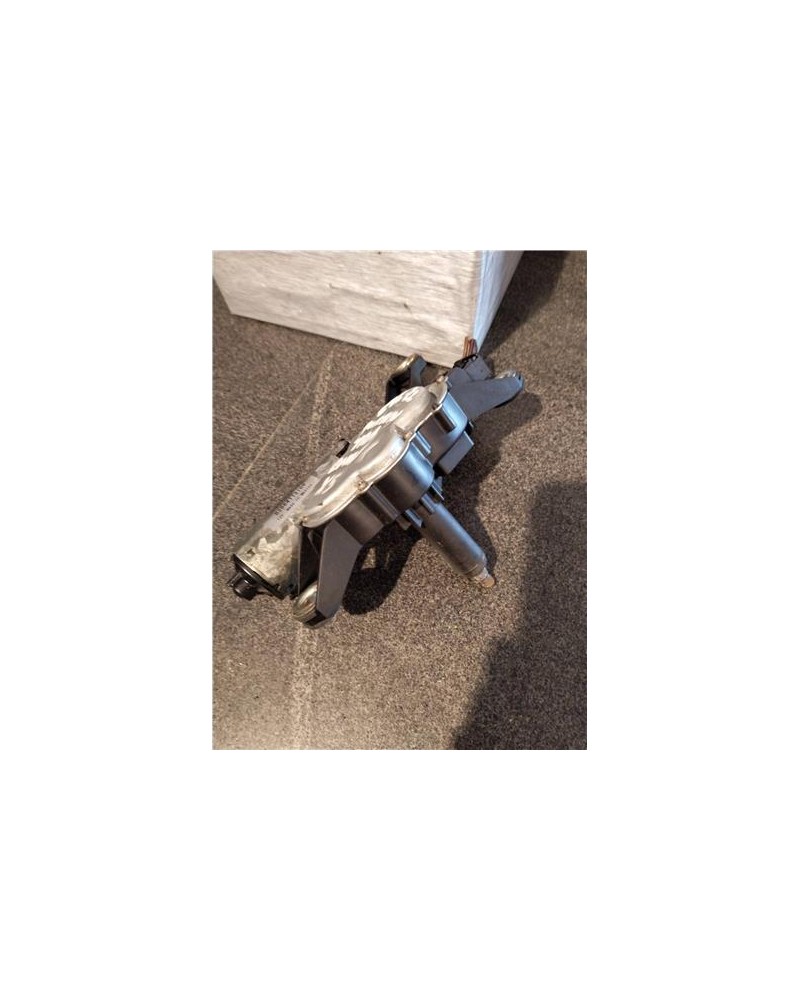 MOTOR LIMPIAPARABRISAS TRA.