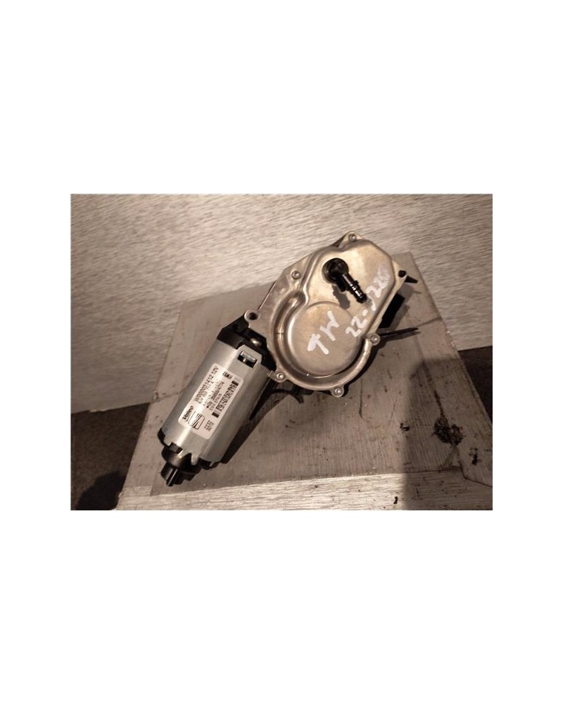 MOTOR LIMPIAPARABRISAS TRA.