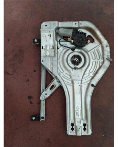ELEVALUNAS ELECTRICO TRA. IZDO.
