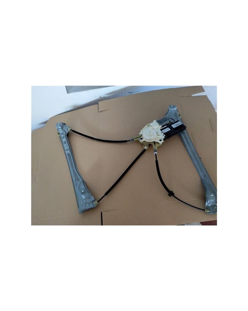 ELEVALUNAS ELECTRICO DEL. IZDO.