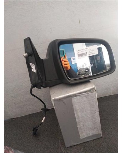 RETROVISOR DCHO.