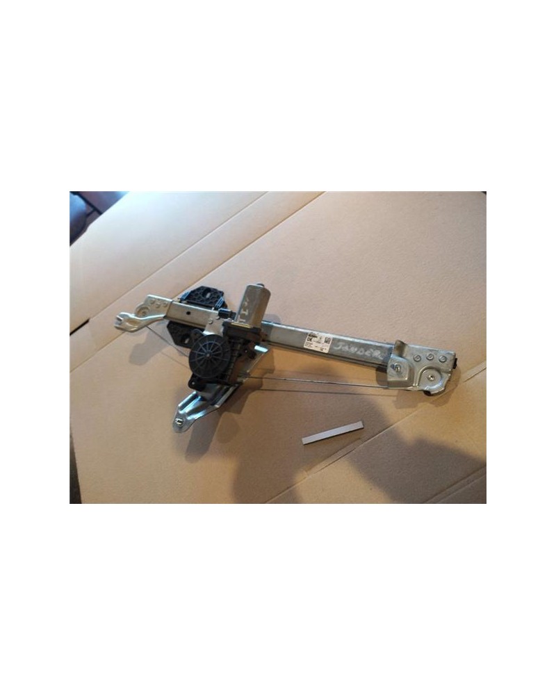 ELEVALUNAS ELECTRICO TRA. IZDO.
