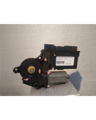 MOTOR ELEVALUNAS DEL. DCHO.