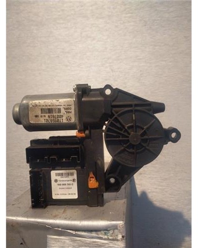 MOTOR ELEVALUNAS DEL. IZDO.