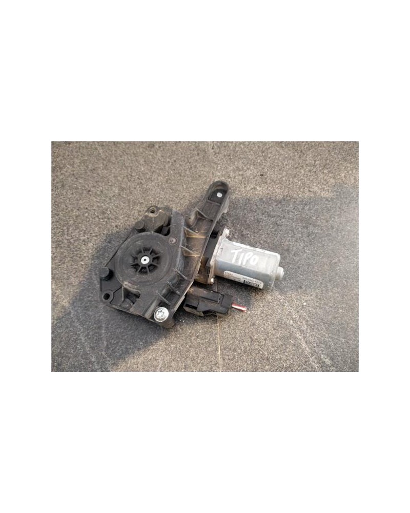 MOTOR ELEVALUNAS DEL. IZDO.