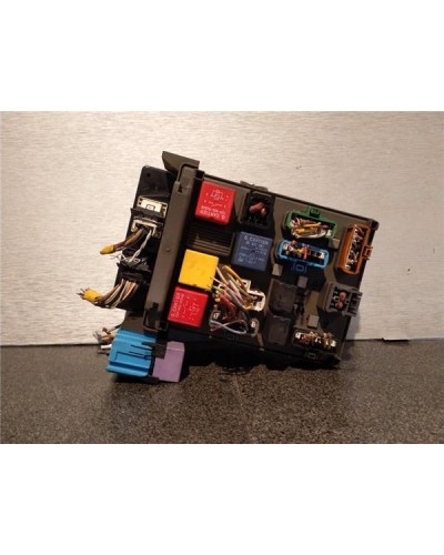 CAJA RELES