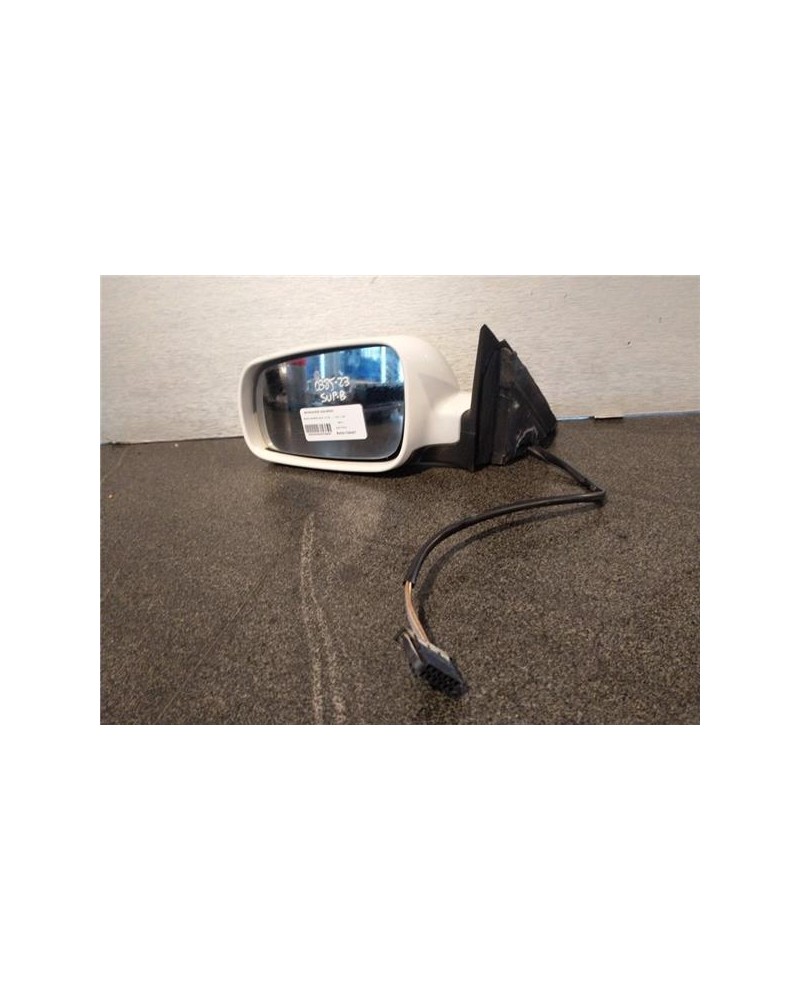 RETROVISOR IZDO.