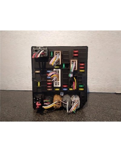 CAJA RELES