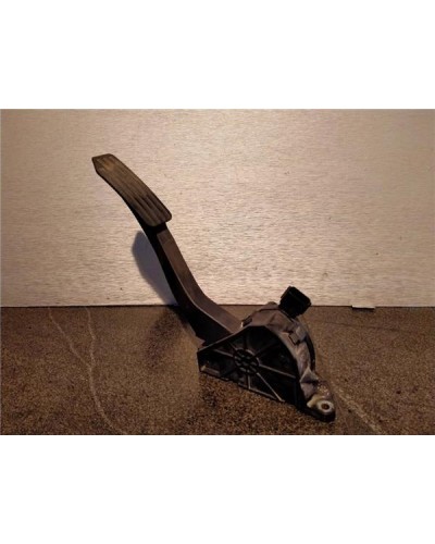 PEDAL ACELERADOR