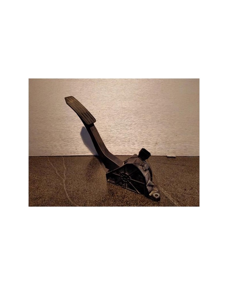 PEDAL ACELERADOR