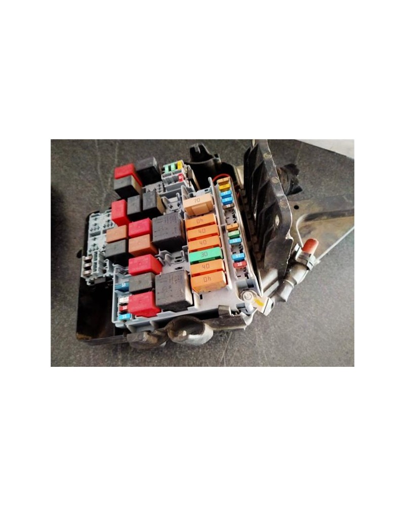 CAJA RELES