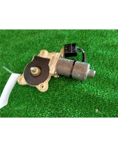 MOTOR ELEVALUNAS DEL. IZDO.