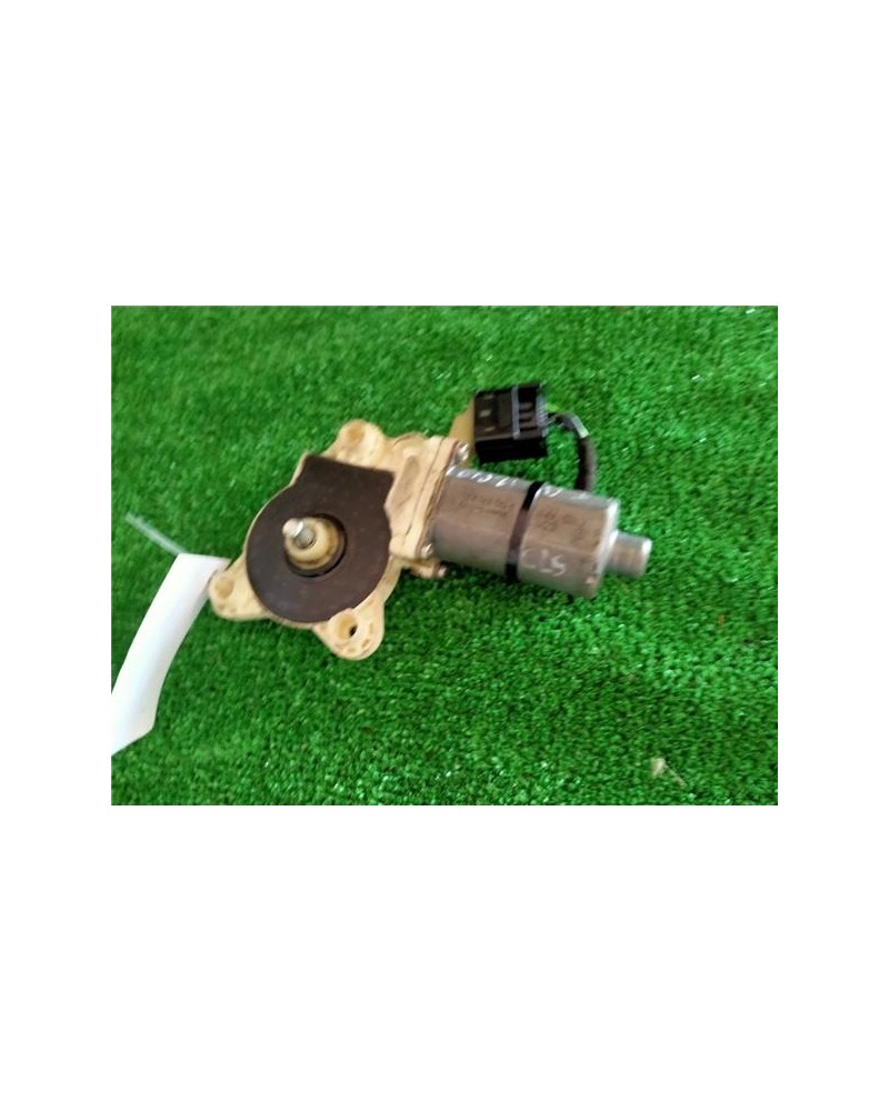 MOTOR ELEVALUNAS DEL. IZDO.