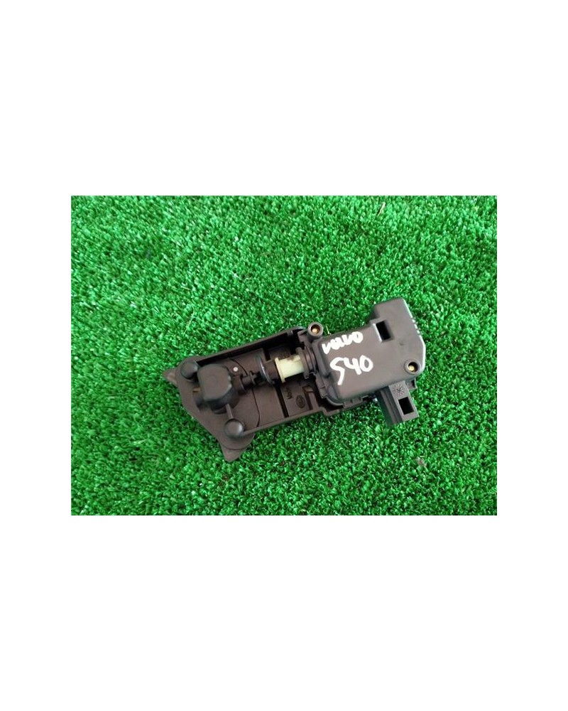 TAPA EXTERIOR COMBUSTIBLE