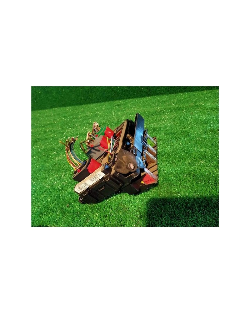 CAJA RELES