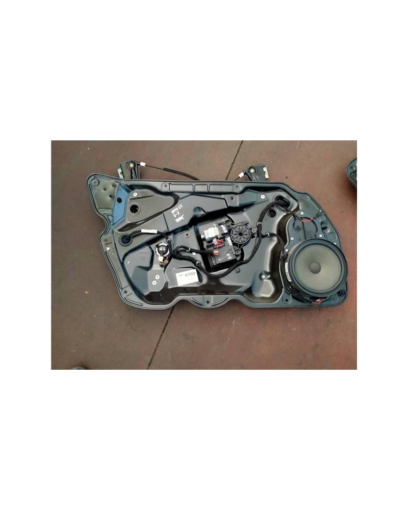 ELEVALUNAS ELECTRICO DEL. IZDO.