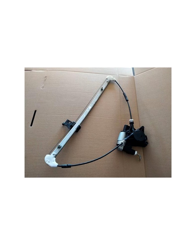 ELEVALUNAS ELECTRICO TRA. IZDO.