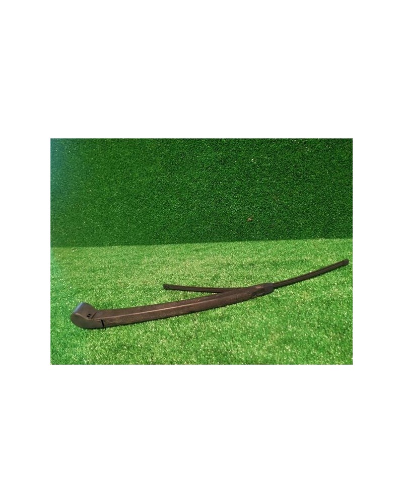 BRAZO LIMPIAPARABRISAS TRA.