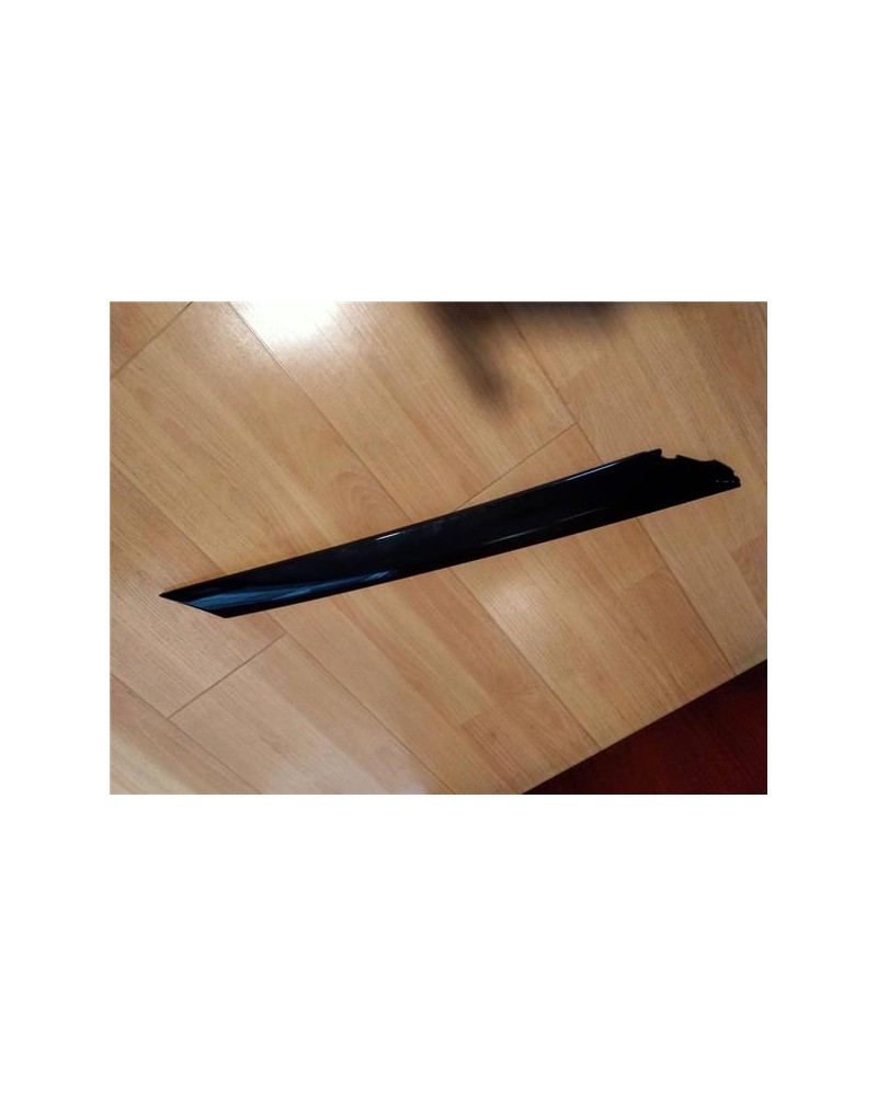 MOLDURA PARABRISAS IZDA.