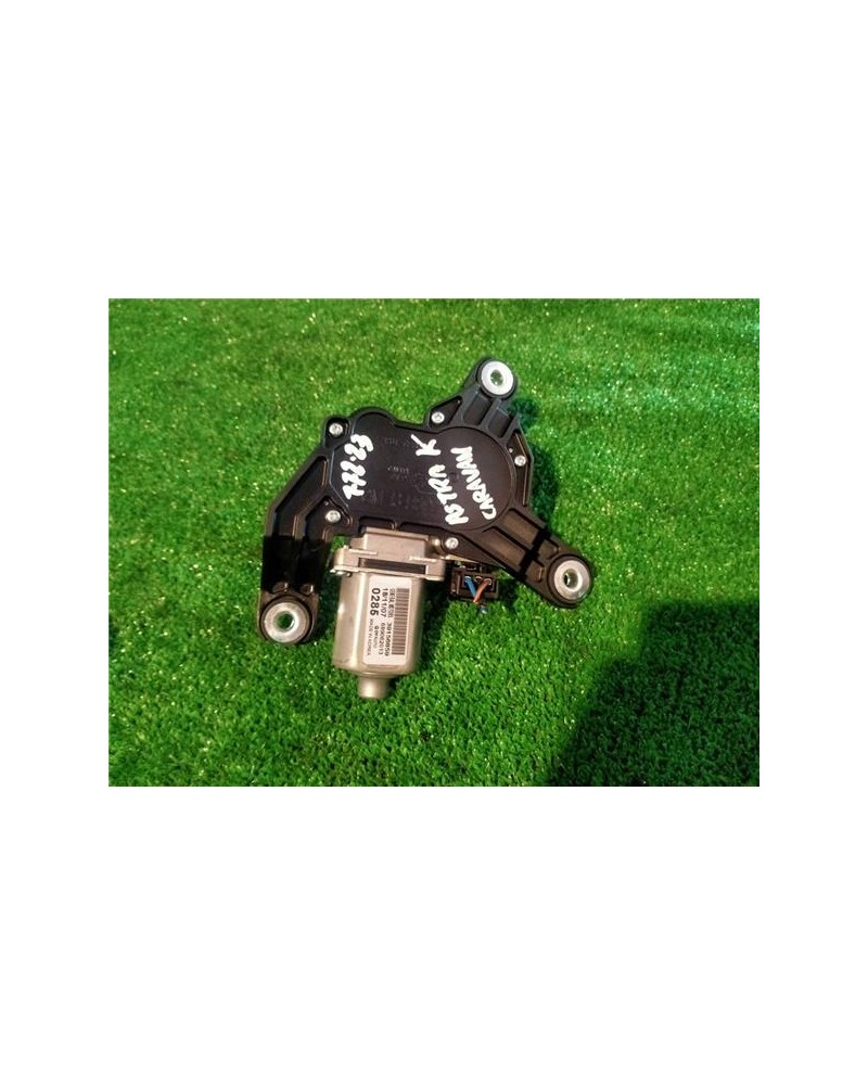 MOTOR LIMPIAPARABRISAS TRA.