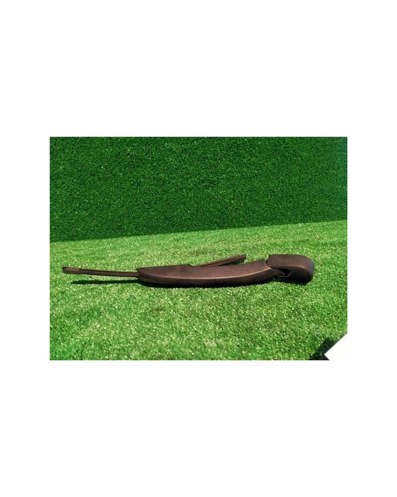 BRAZO LIMPIAPARABRISAS TRA.