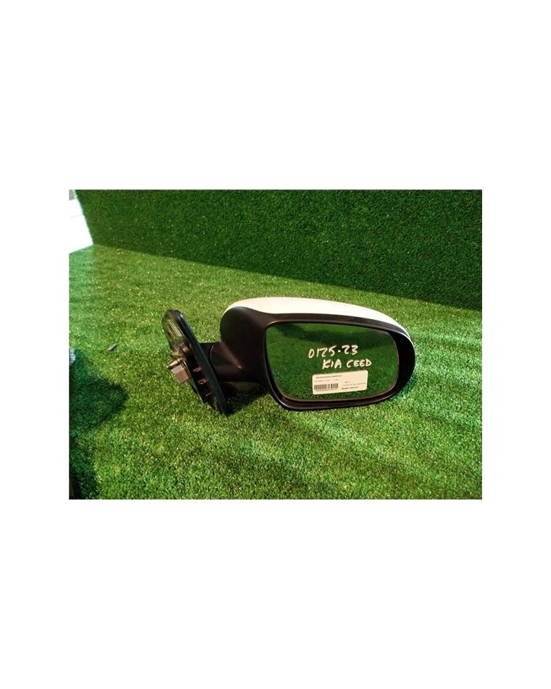 RETROVISOR DCHO.