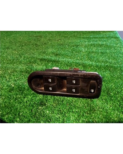 MANDO ELEVALUNAS DEL. IZDO.