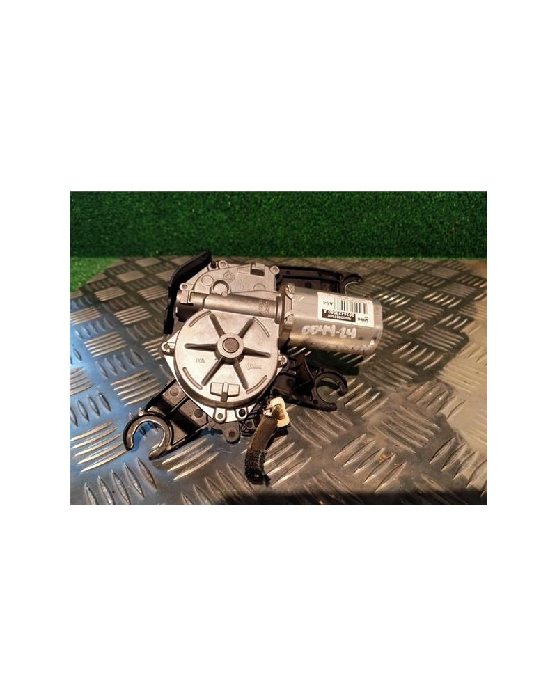 MOTOR LIMPIAPARABRISAS TRA.