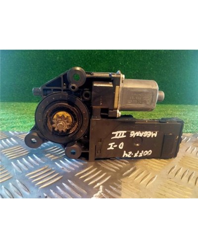 MOTOR ELEVALUNAS DEL. IZDO.