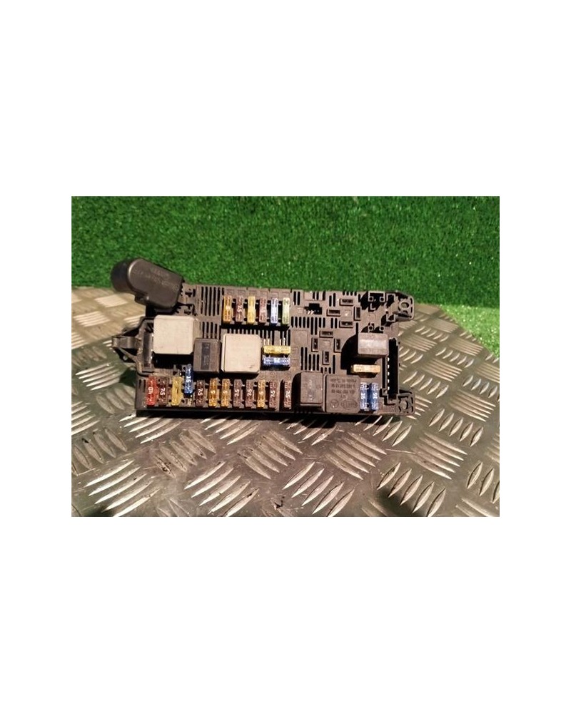 CAJA RELES