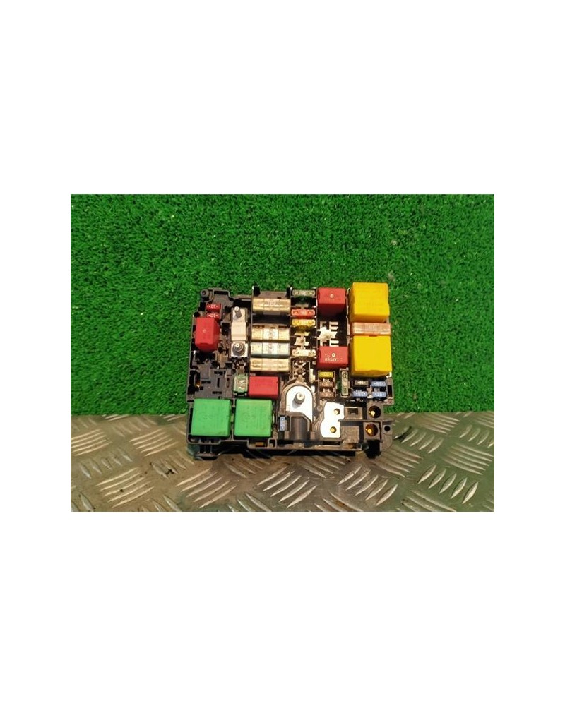 CAJA RELES