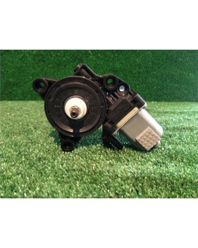 MOTOR ELEVALUNAS DEL. IZDO.