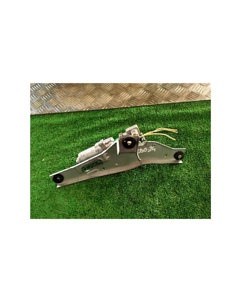 MOTOR LIMPIAPARABRISAS TRA.