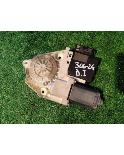 MOTOR ELEVALUNAS DEL. IZDO.