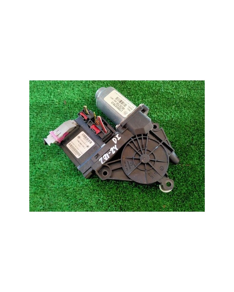 MOTOR ELEVALUNAS DEL. IZDO.